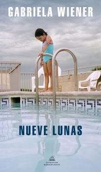 Nueve lunas.