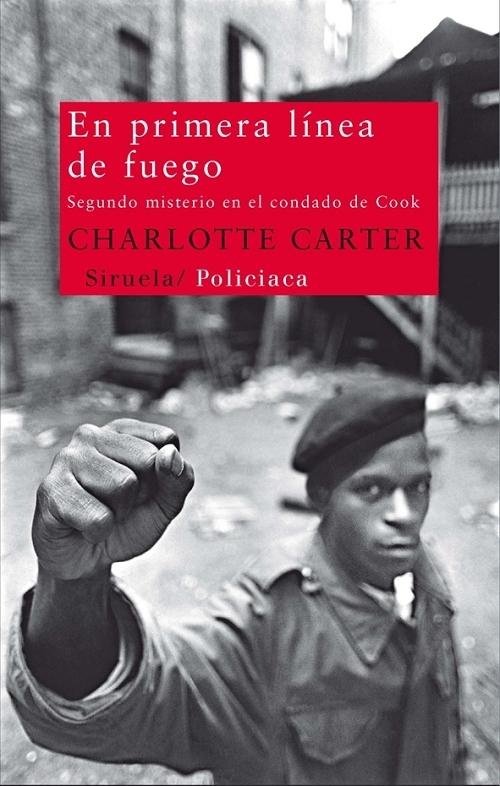 En primera línea de fuego "(Segundo misterio en el condado de Cook)"