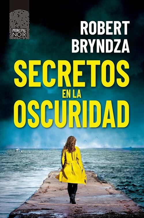 Secretos en la oscuridad "(Serie Kate Marshall - 3)". 