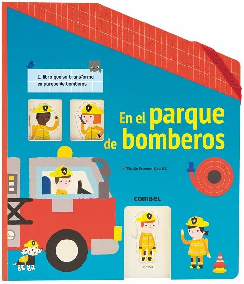 En el parque de bomberos. 