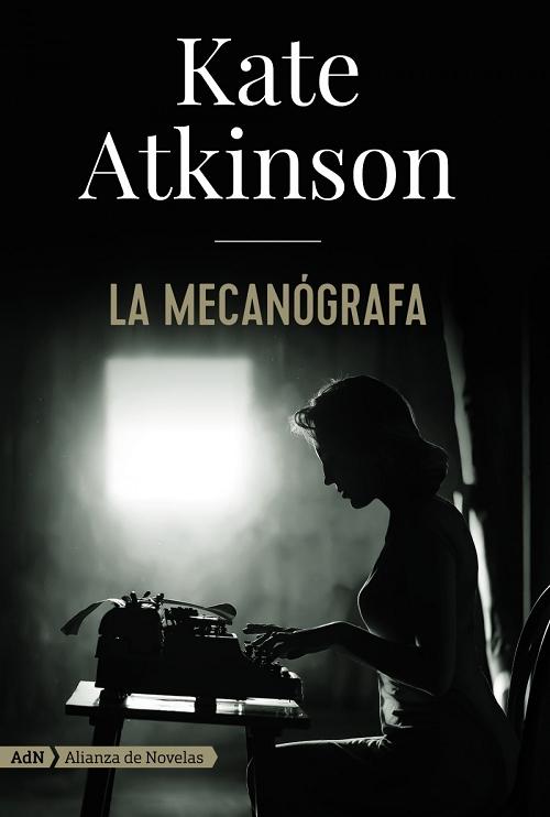 La mecanógrafa.