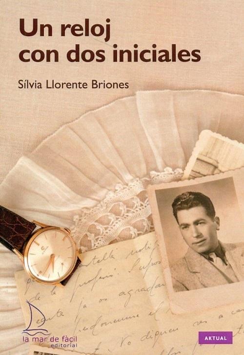 Un reloj con dos iniciales 
