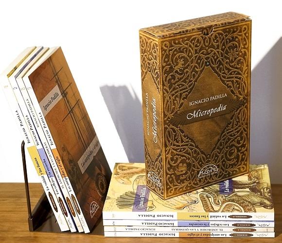 Micropedia "Las antípodas y el siglo / El androide y las quimeras / Los reflejos y la escarcha / Lo volátil y..."